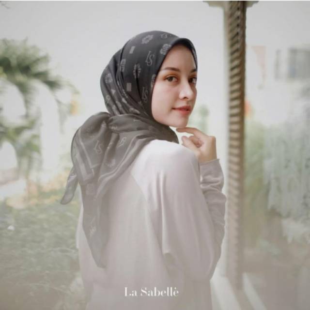 Lasabelle Monogram Black