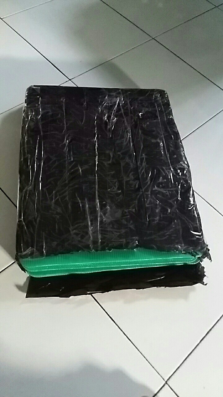 Impraboard Hidroponik Tutup Bak Ada 9 Lubang Untuk Netpot 5 Cm