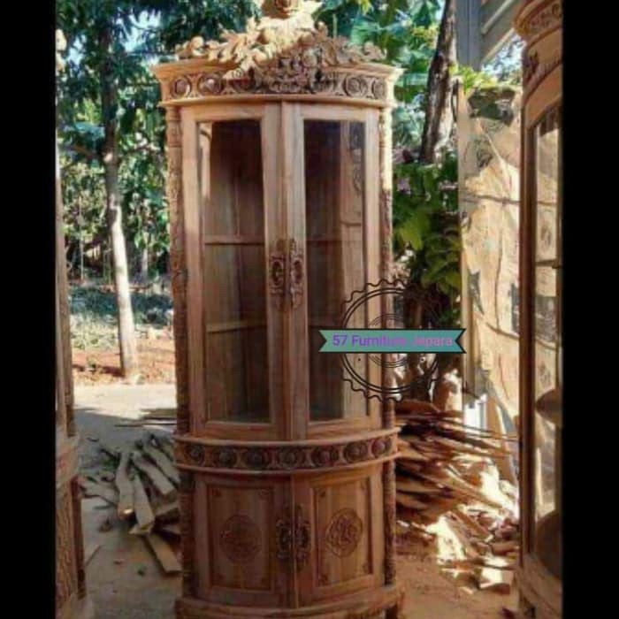 Lemari/ rak sudut pojok ukir Jepara bahan kayu jati mentahan