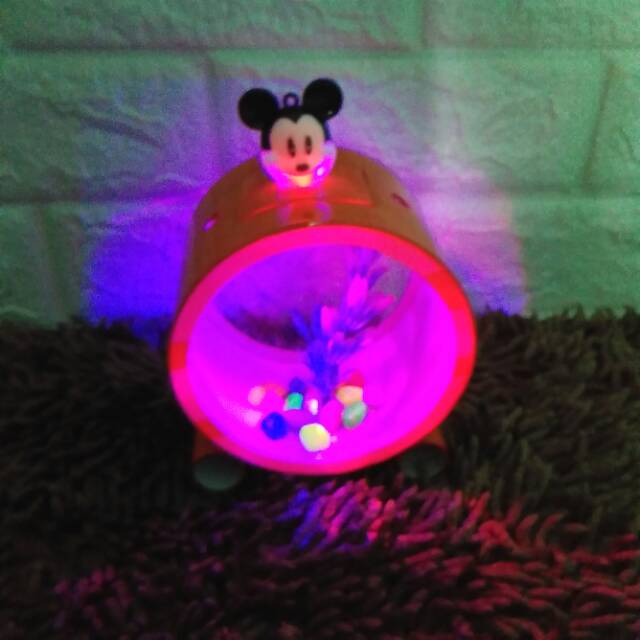 Aquarium mini cupang dengan lampu unik orange