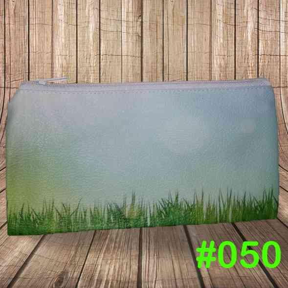 

Tempat Pensil Tema Rumput Kode 050