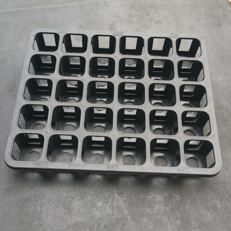 Tray pot kotak 5 cm lubang 30 NKT (tanpa pot) Tray nkt tray pot nkt