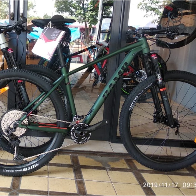 Camp Tnt 1 0 Xt Slx 11 Speed Vs Camp Tnt 2 0 Sram Nx 12 Speed