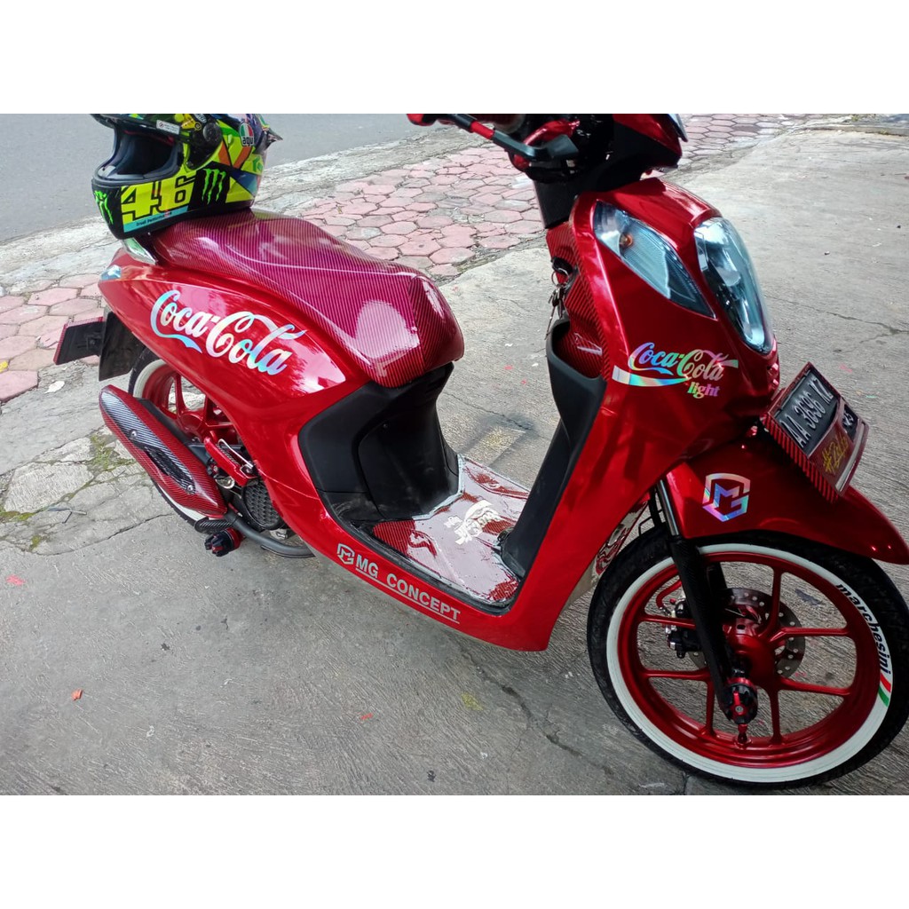 Skotlet sticker stiker infinity merah chrome