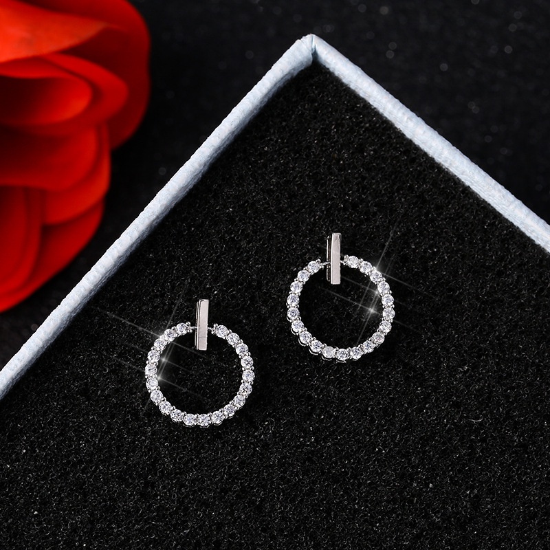 Anting Bentuk Lingkaran Geometris Aksen Berlian Gaya Korea