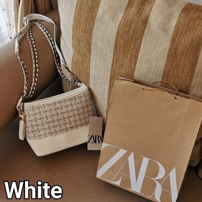 

(TERLARIS) ZARA GABRIELLE FREE PAPERBAG