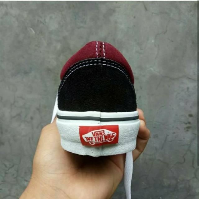 SEPATU43 VANS AUTHENTIC FULL BLACK HITAM POLOS WHITE PUTIH OLDSKOOL ERA SK8 PREMIUM BNIB ICC IFC DT