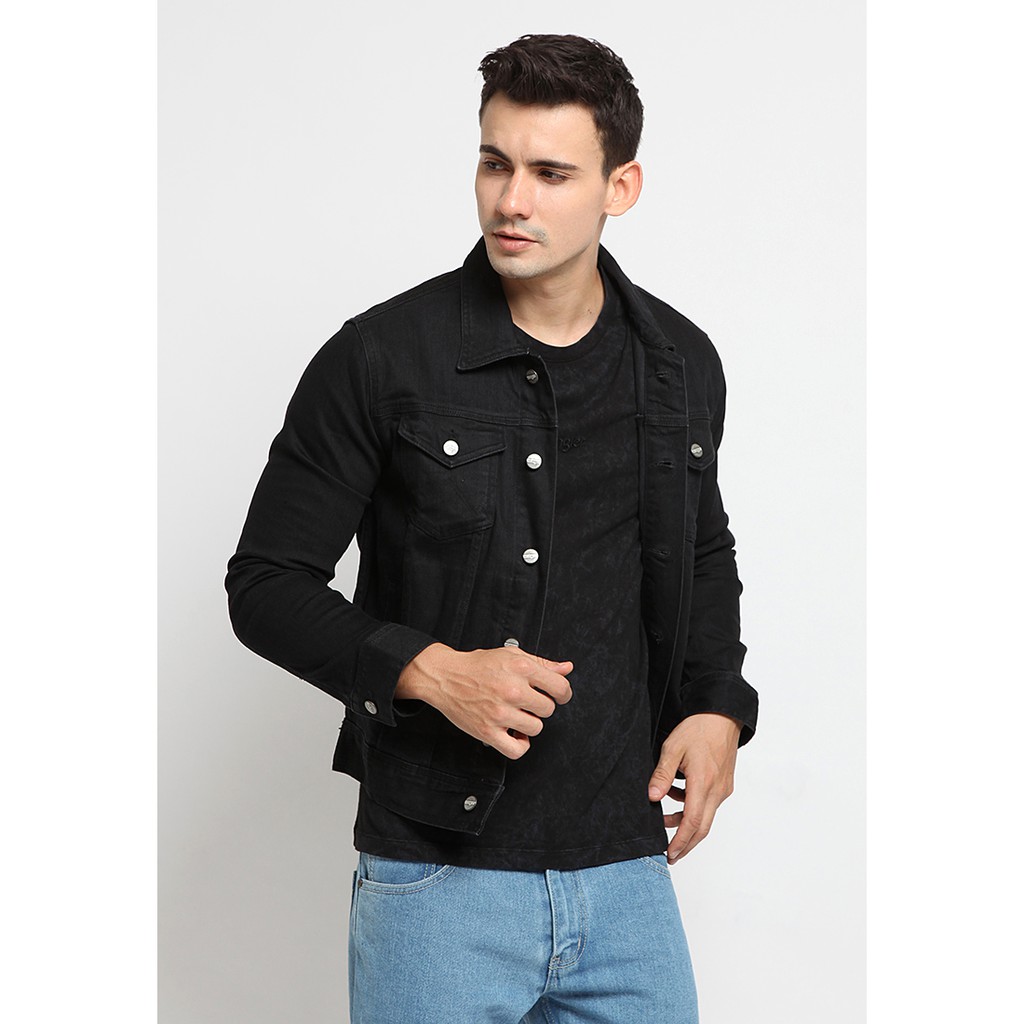 Wrangler DENIM JACKET C02P20 Shopee Indonesia Wrangler DENIM JACKET C02P20 Shopee Indonesia
