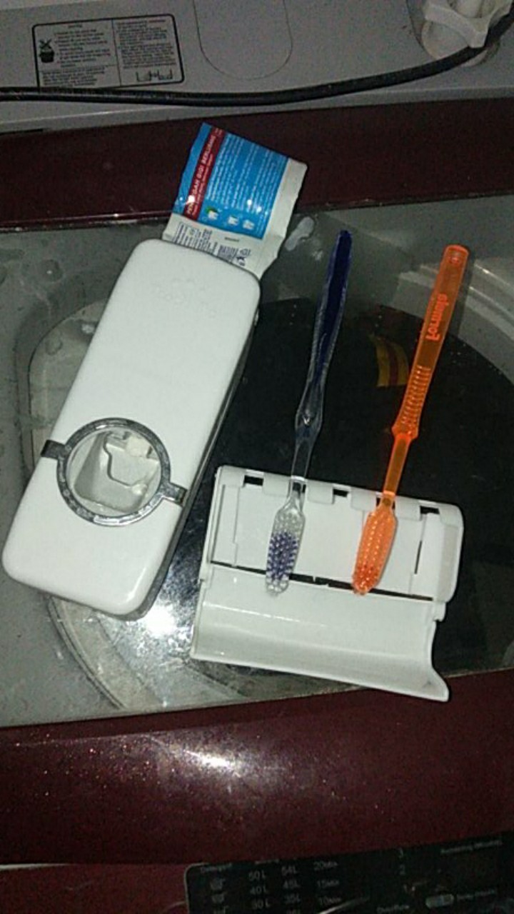 Paket Dispenser Sabun Key Lock 2in1 Tempat Sabun Cair & Shampo - Tempat Odol & Tempat Sikat Gigi