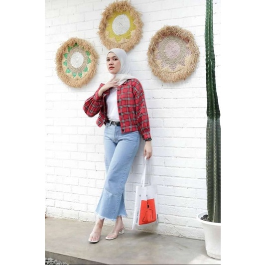 KEMEJA BURBERRY CROP/ ATASAN WANITA TERBARU KEKINIAN/ FULL KANCING/ BISA COD