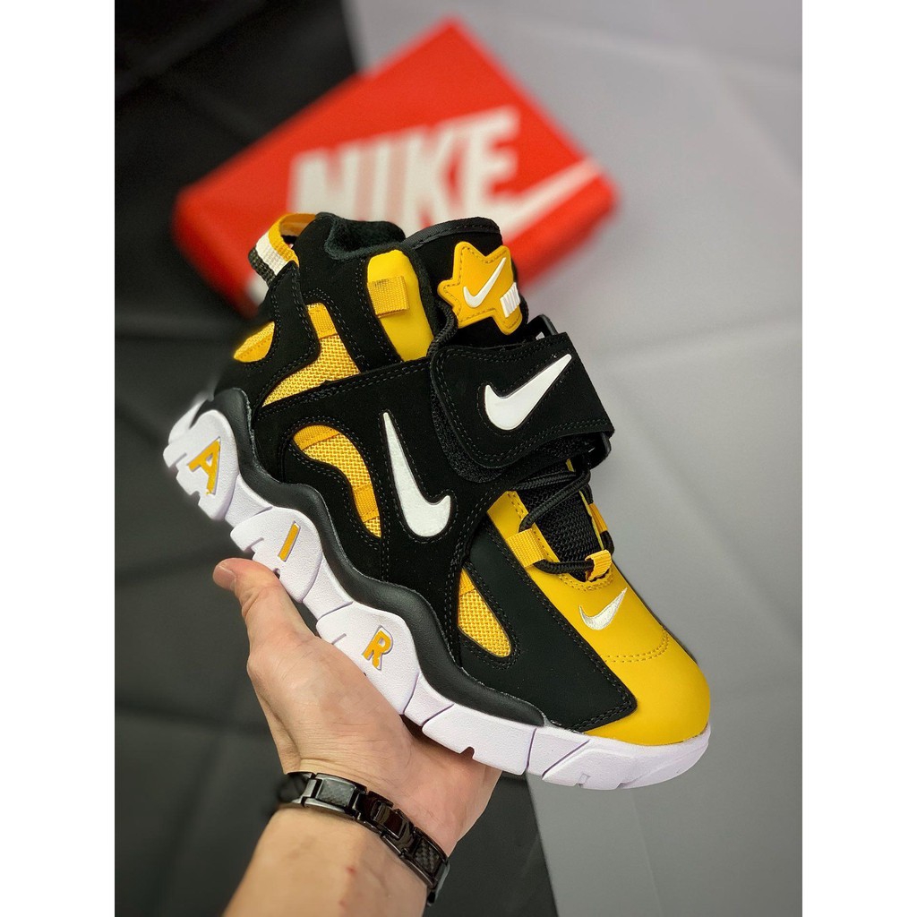 nike air barrage mid shoes
