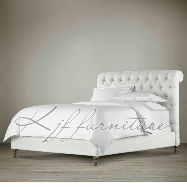 Tempat tidur mewah divan mewah dipan mewah minimalis modern