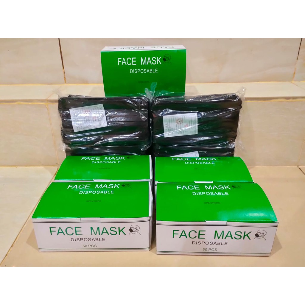 Masker hitam Full Care Disposable 3Ply Black Color ( Hitam ) 1Box Isi 50Pc