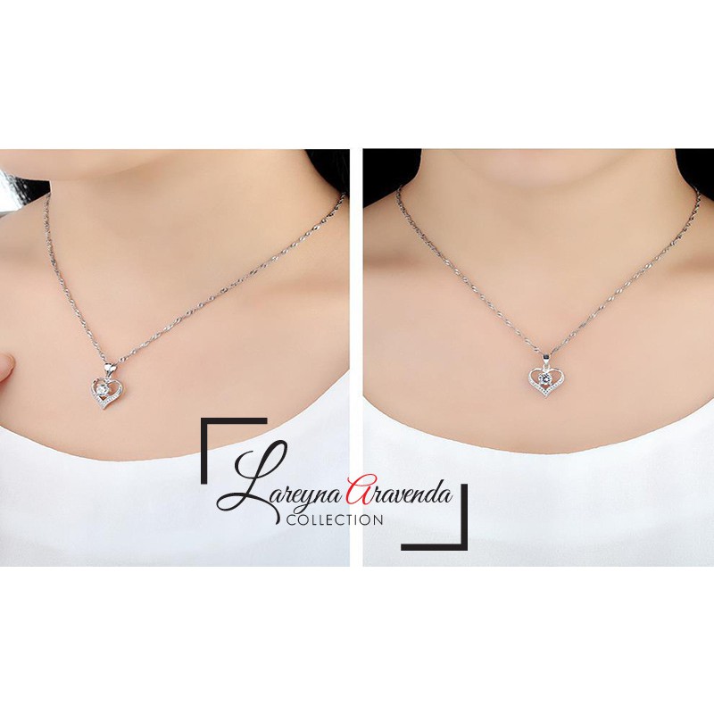 Kalung Wanita Titanium Liontin Model Love Kristal Crystal KL042