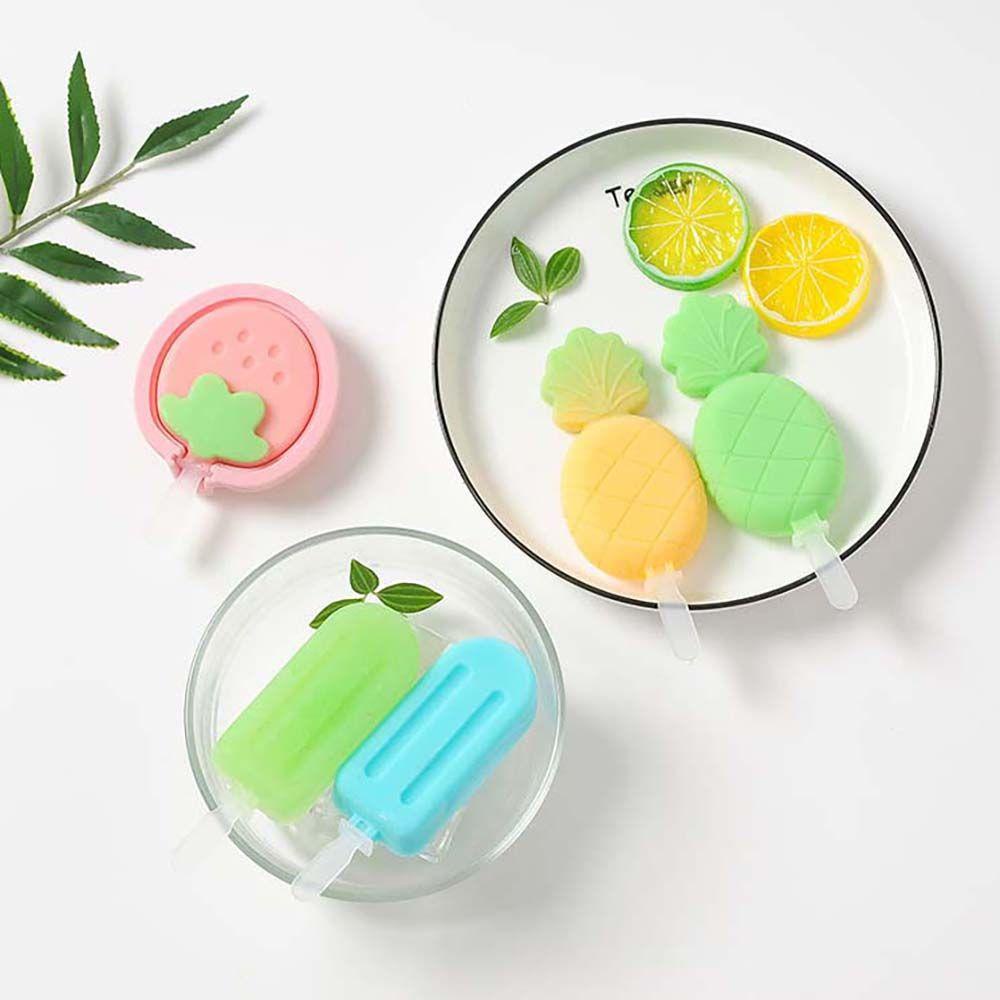 [Elegan] Cetakan Es Krim Musim Panas Dengan Tutup Dan Stik Alat Dessert Ice Tray Gadget Dapur Pembuat Es Pop Buatan Sendiri