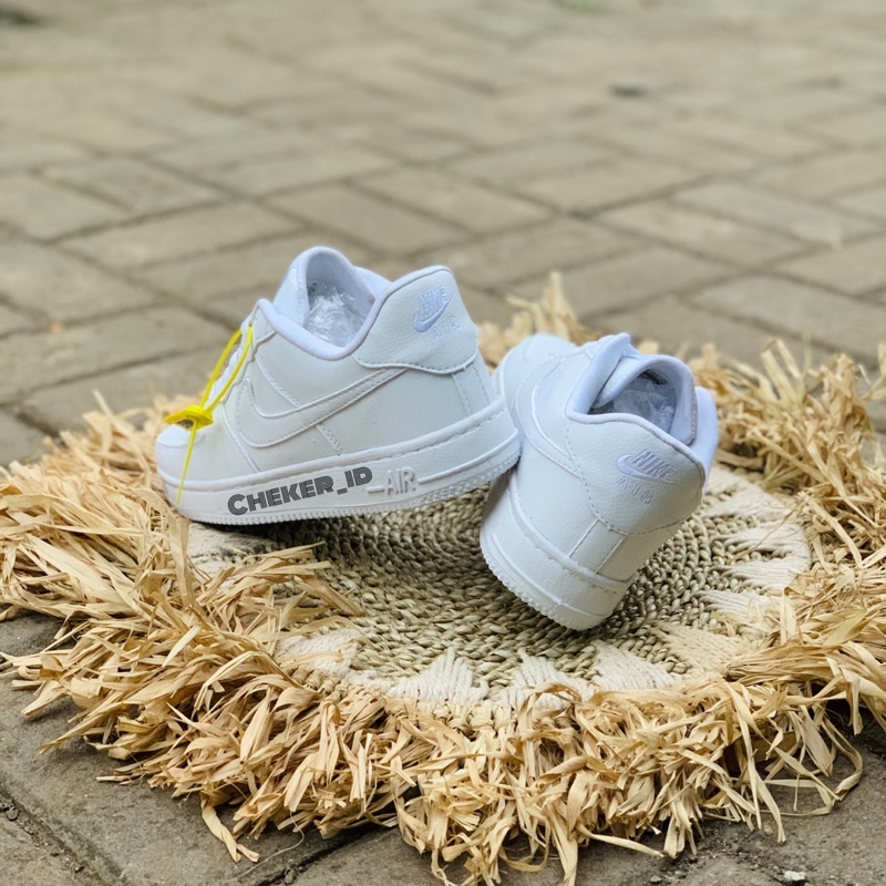 SEPATU WANITA SEPATU PRIA PUTIH POLOS NK3 A1R FORC3 MID LOW TRIPEL WHITE FULL WHITE PUTIH POLOS FULL PUTIH SNEAKERS TERBARU DAN TERLARIS