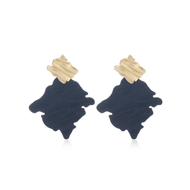 LRC Anting Tusuk Fashion Contrast Irregular Geometric Square Stud Earrings A60567