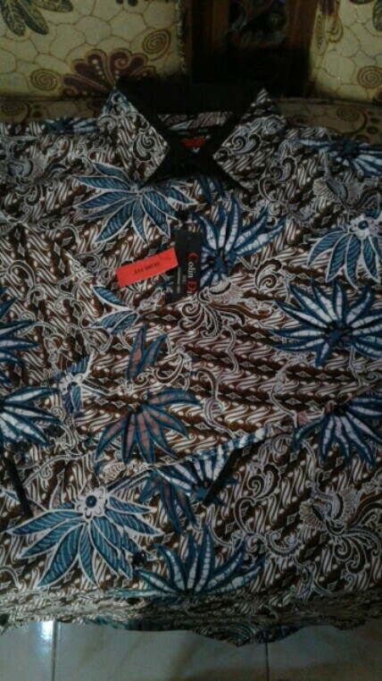 Kemeja Batik Pria Slimfit Modern Lengan Panjang Slim Fit  D349