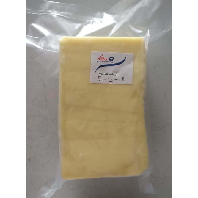 

Keju Mozarella / Mozzarella Cheese Anchor 1 Kg Import New Zealand - Menu Instan