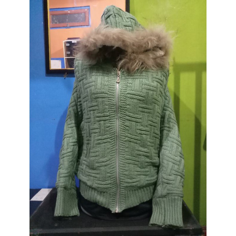 jaket wol bulu tebal preloved