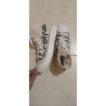 Sepatu Second Feiyue