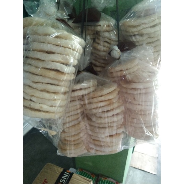 Kerupuk sambel (kerupuk Bangka asli ) cap 2 ikan tenggiri