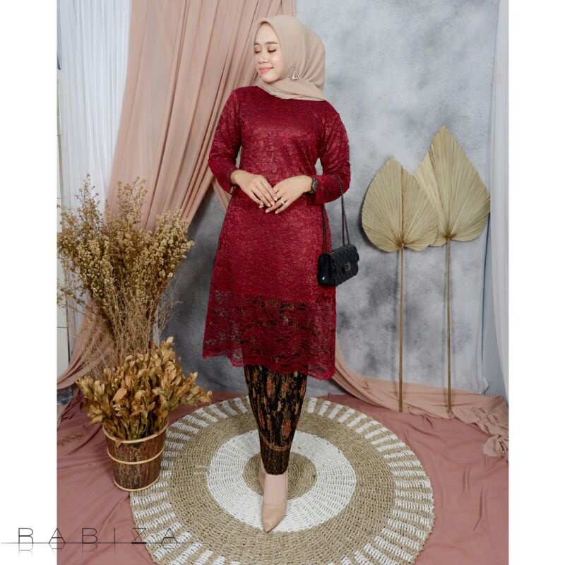 SF Model Kebaya Modern Brokat Terbaru Wisuda Pesta