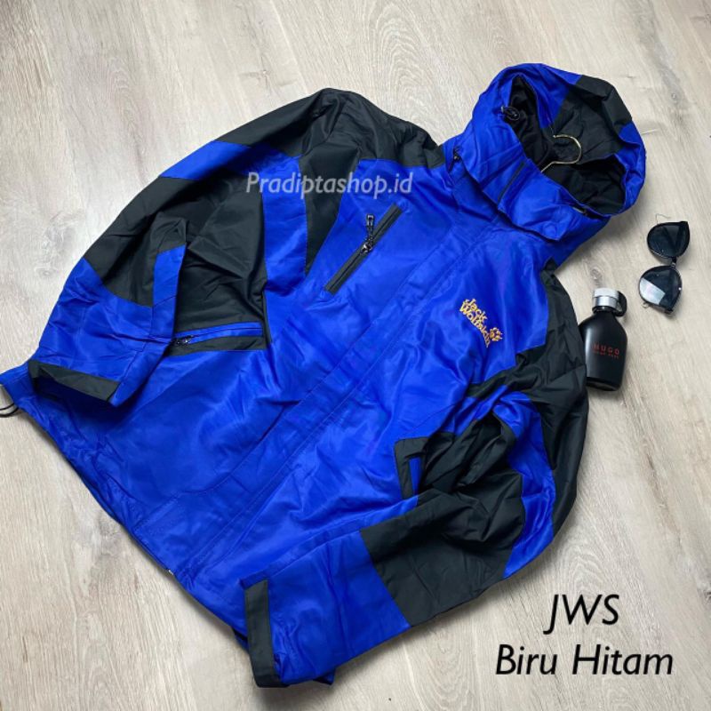JAKET OUTDOOR JACK WOLFSKIN / JAKET GUNUNG JAKET PRIA JAKET KECE
