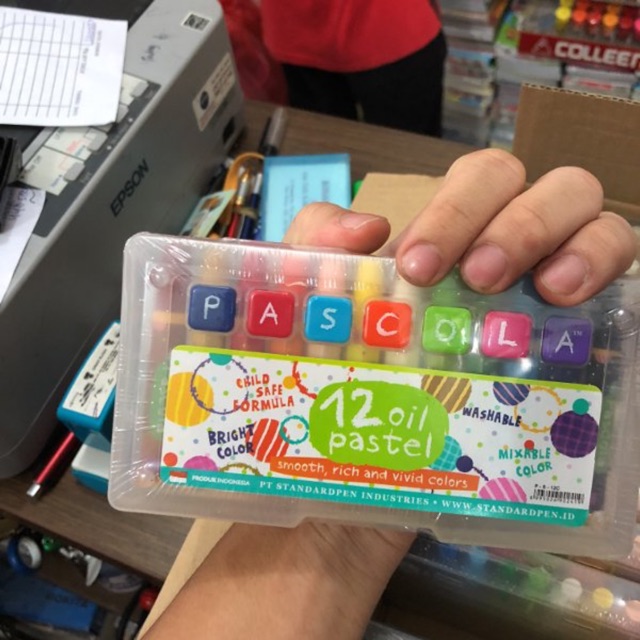 

crayon Pascola 12 w