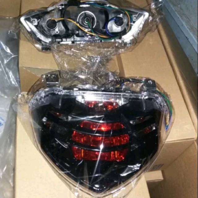 Lampu belakang Mio GT
