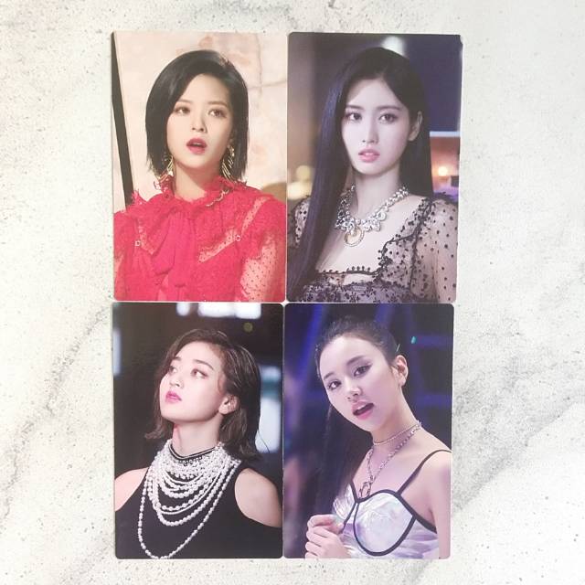 TWICE - FEEL SPECIAL MONOGRAPH PHOTOCARD
