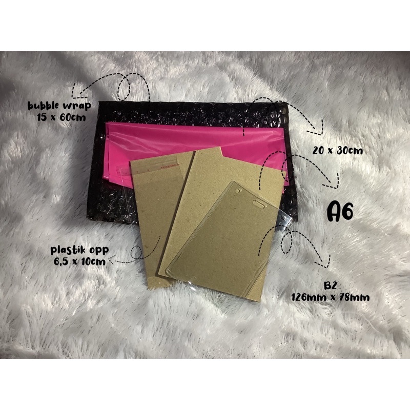

packing photocard set