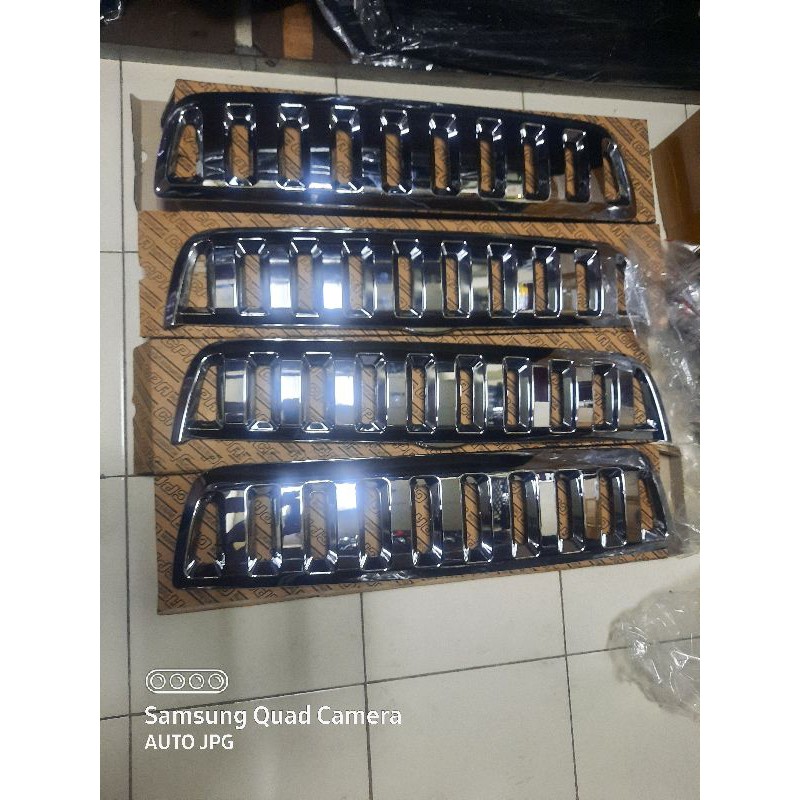 Grill rush terios 2007 - 2014 crome hummer