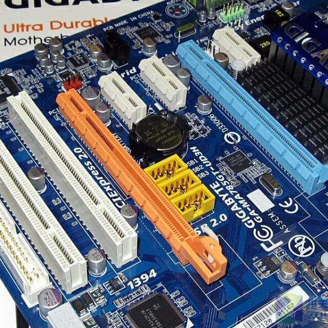 Socket AM3 untuk AMD 785G Gigabyte GA-MA785GT-UD3H Papan Utama DDR3 16GB MA785GT UD3H MA785GT-UD3H