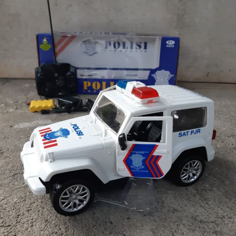 Remote Control RC  Mobil Polis Baterai Cas