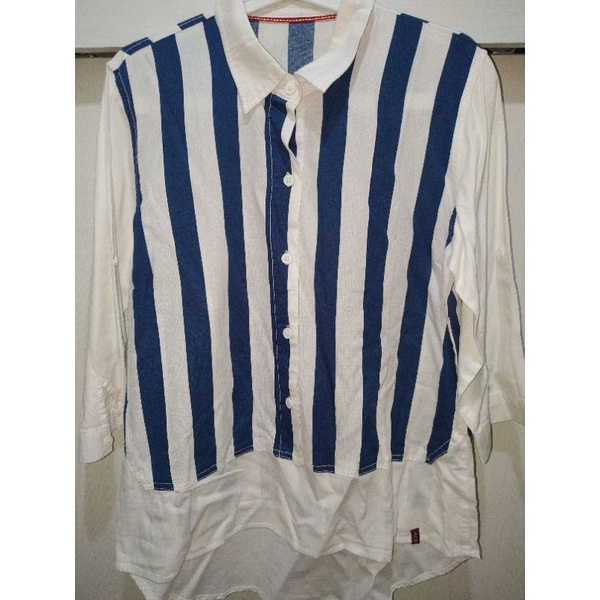 Preloved Kemeja Ako Jeans / Atasan motif garis-garis