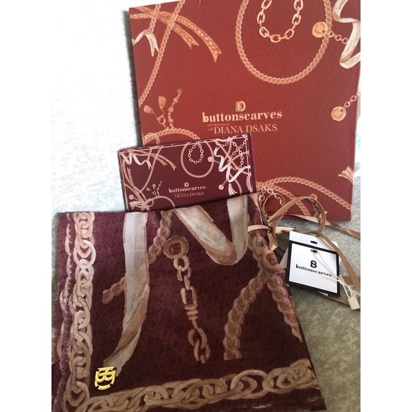 Buttonscarves chain ruby preloved
