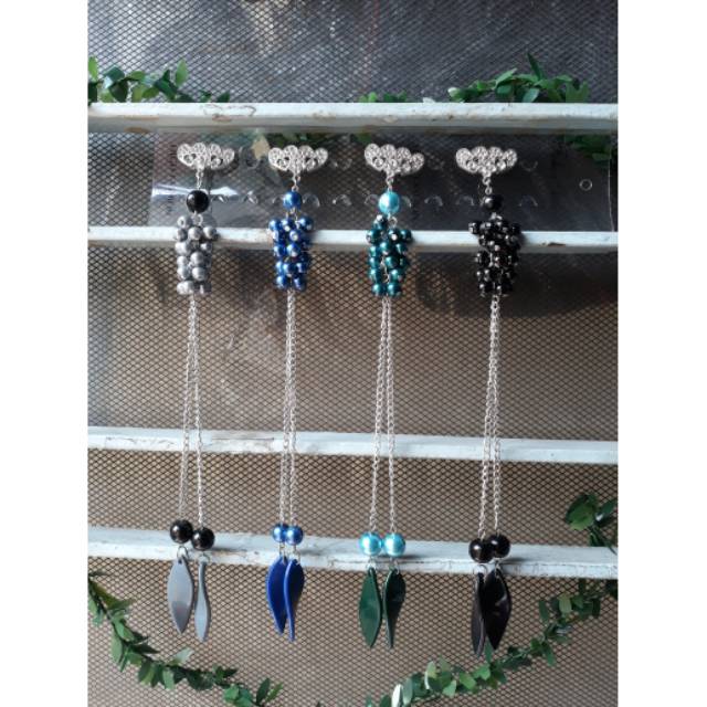 Bros juntai anggur / bros juntai daun akrilik