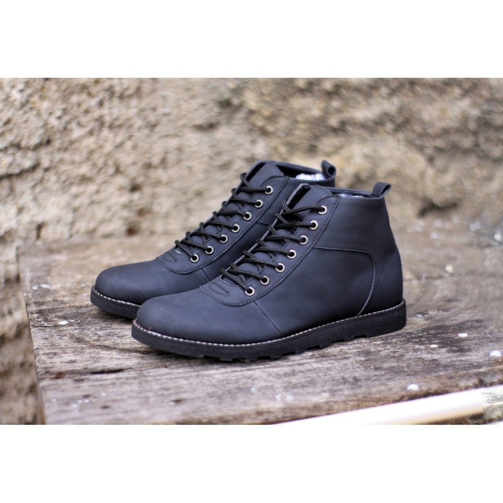 Sepatu Pria Casual brodo Boots SneakerS