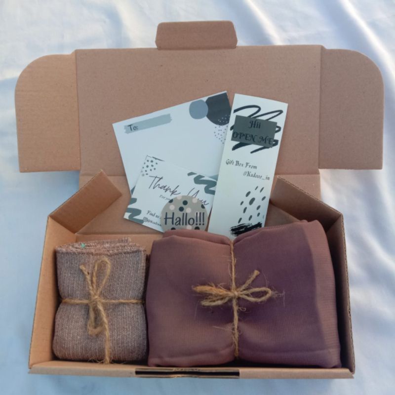 TERMURAH !!! PAKET SUPER HEMAT KADO HAMPERS CEWEK WISUDA, PERNIKAHAN, ULANG TAHUN, SAOUVENIR | kado cewek, kado unik, kado murah, hampers lebaran, kado wisuda, ulangtahun pernikahan kado hijab bella square