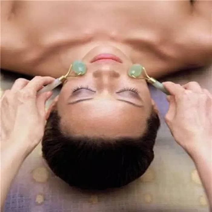 Jade Roller 2 Sisi Alat Pijat Wajah Batu Giok Anti Aging Facial