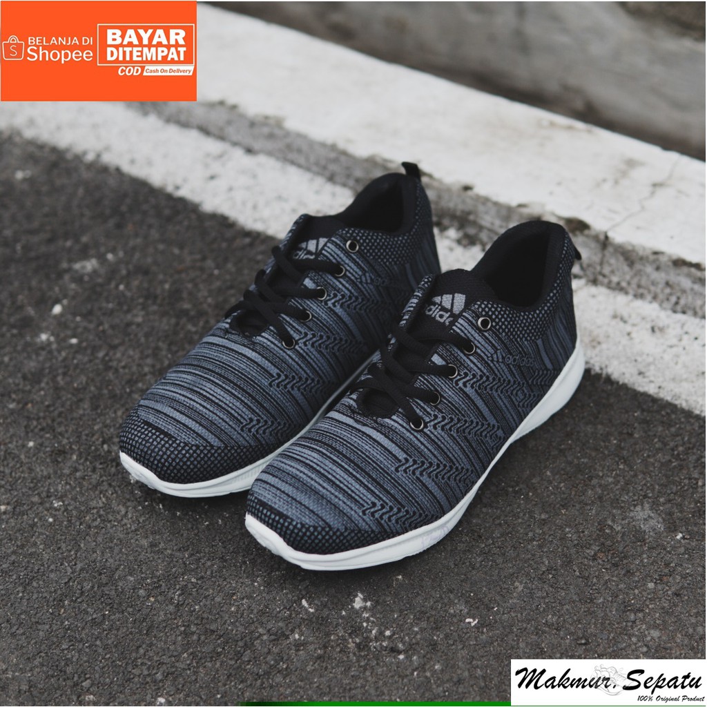 Sepatu Sneakers Pria Adidas Batik Casual Bertali Sport Murah / Outdoor Running Jogging