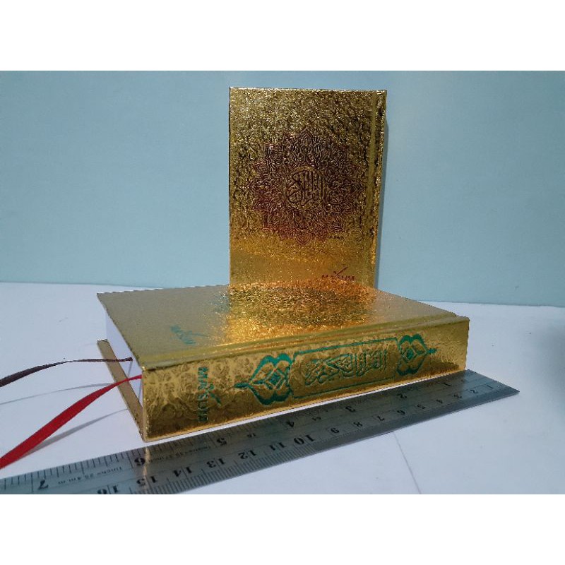 Al Quran Kecil Cover Emas dan Perak Ukuran A6 HVS - Al Quran A6 Emas Murah