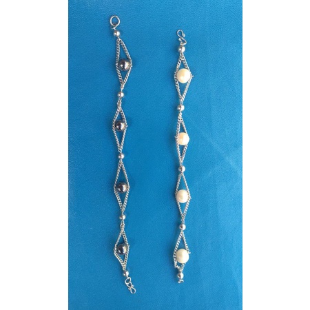 Gelang Besi Putih Asli Variasi Mutiara Putih dan Hitam