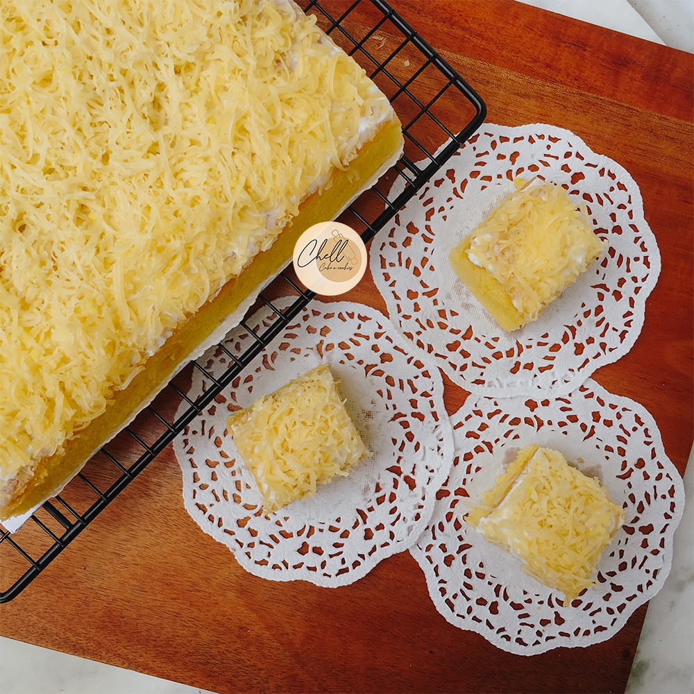 

Sponge Cake / Bolu Jadul PREMIUM Wisman Homemade | Hampers / Bingkisan