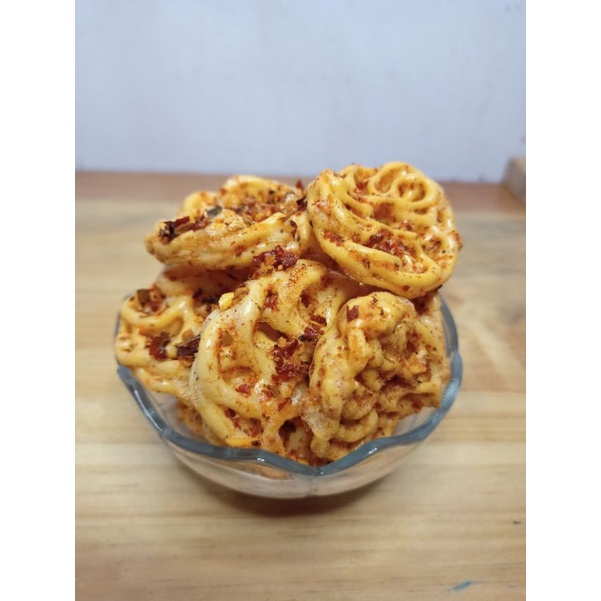 

Kerupuk kriwil Pedas