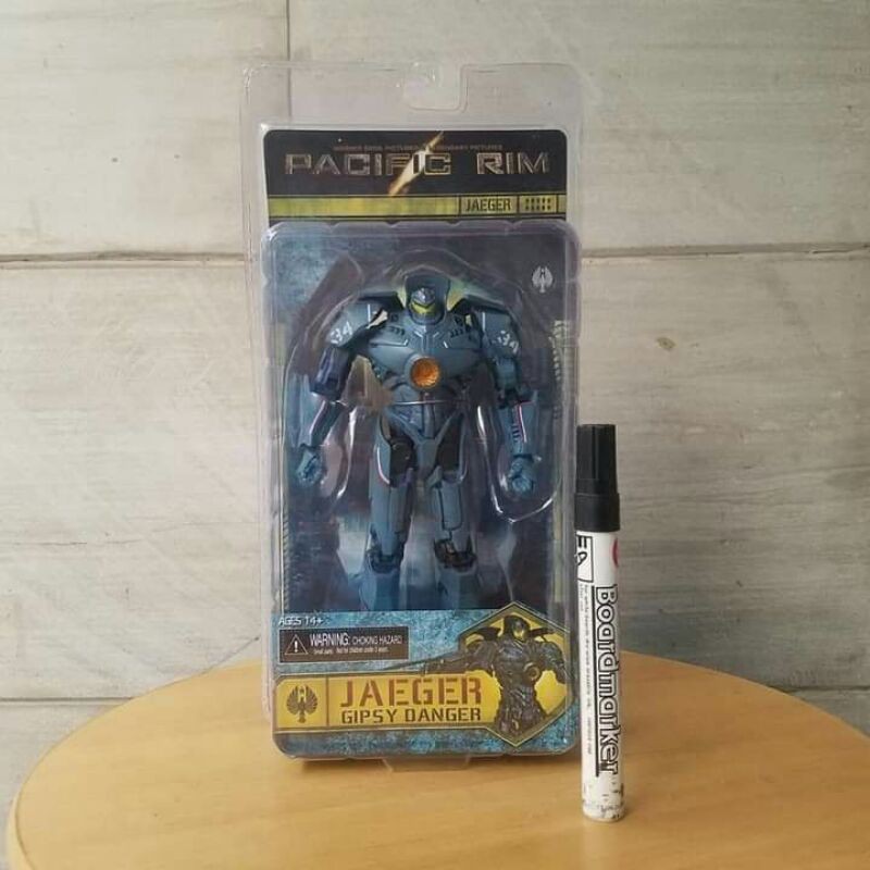 Mainan figureJaeger gipsy danger