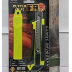 

Pisau cutter bonus isi 3pcs / PISAU KATER PISAU CUTTER