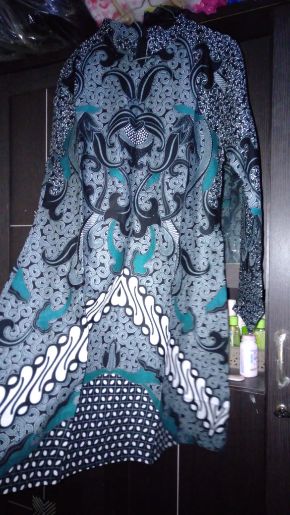 Tunik Batik Motif Gunungan