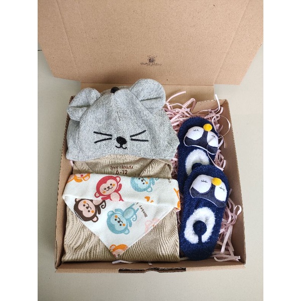 Duha Zafira Hampers bayi/ gift baby born/ baju bayi/ jumper baby girl/ kado lahiran/ kado ultah anak/ gift set/ set baju bayi/ gift box/ Hampers baby girl/ hadiah lahiran/ kado unik ini-Coksu Boy